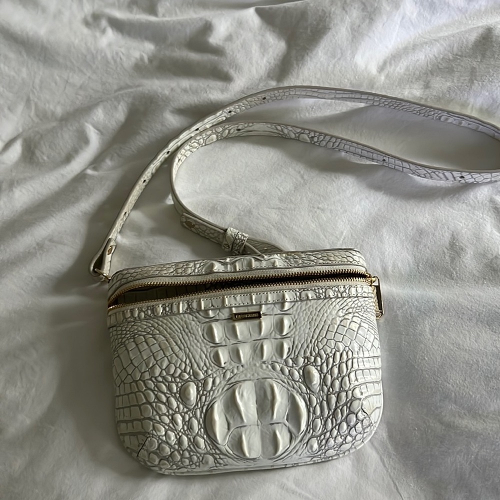 Brahmin Melbourne Crocodile-Embossed Belt Bag in Seashell/Used only twice